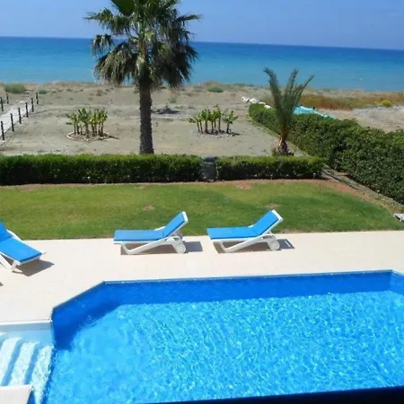 Sea La Vie Beach Villa Argaka